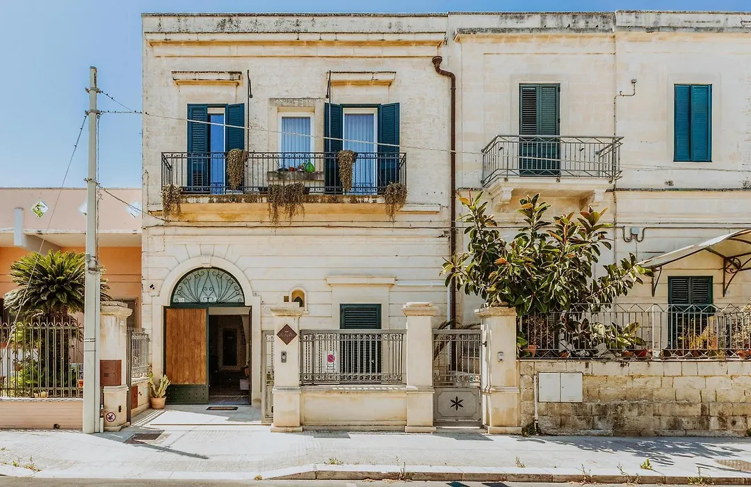Dimoraletremuse Charming Guesthouse In Lecce-1