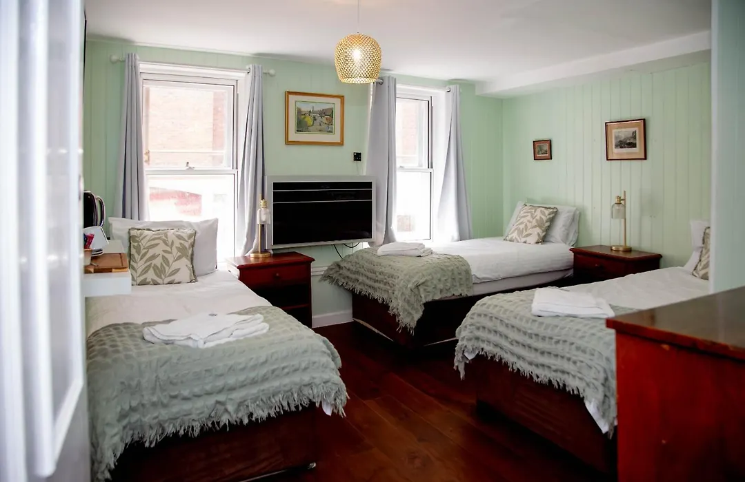 The Wheatsheaf Hotel-1
