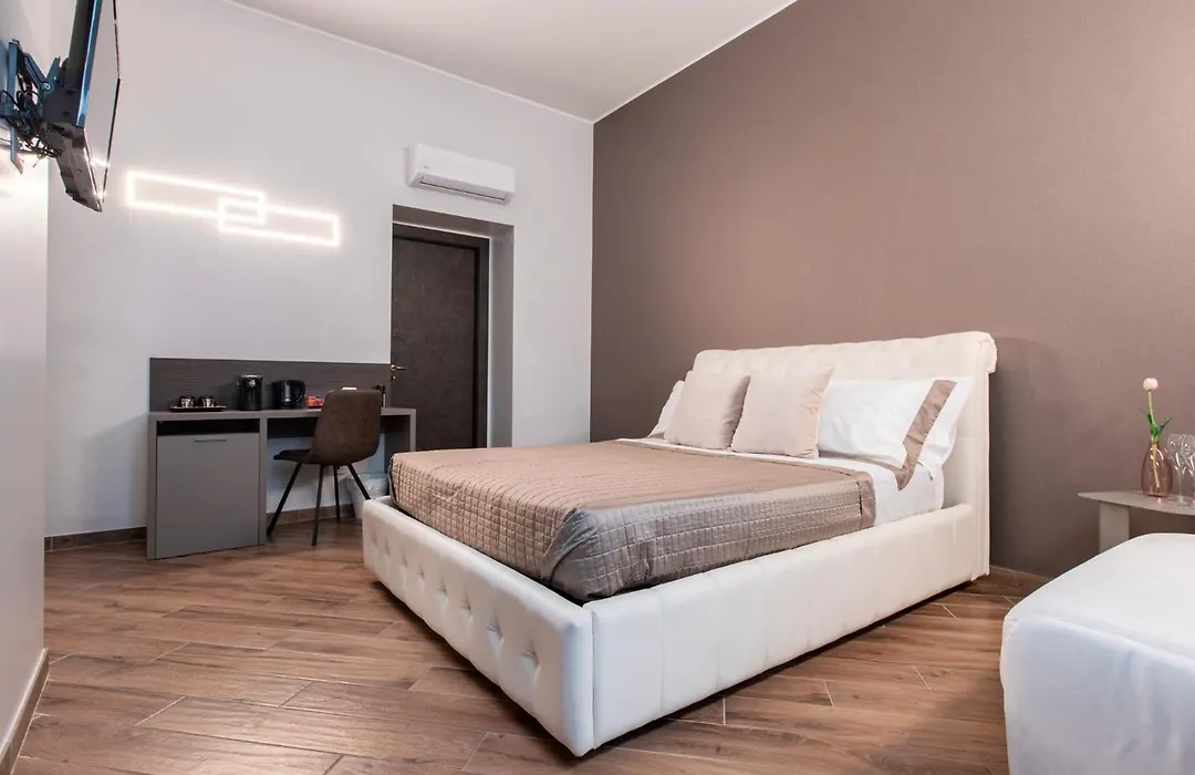 The Dream Suites Milano Centro-1