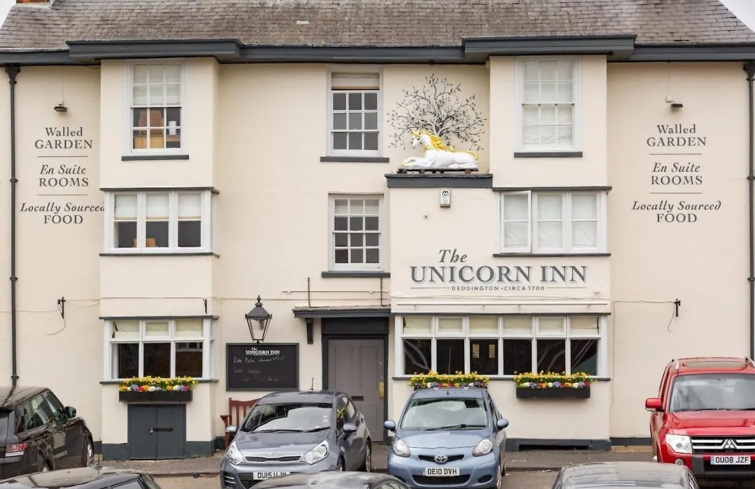 Unicorn Inn-1