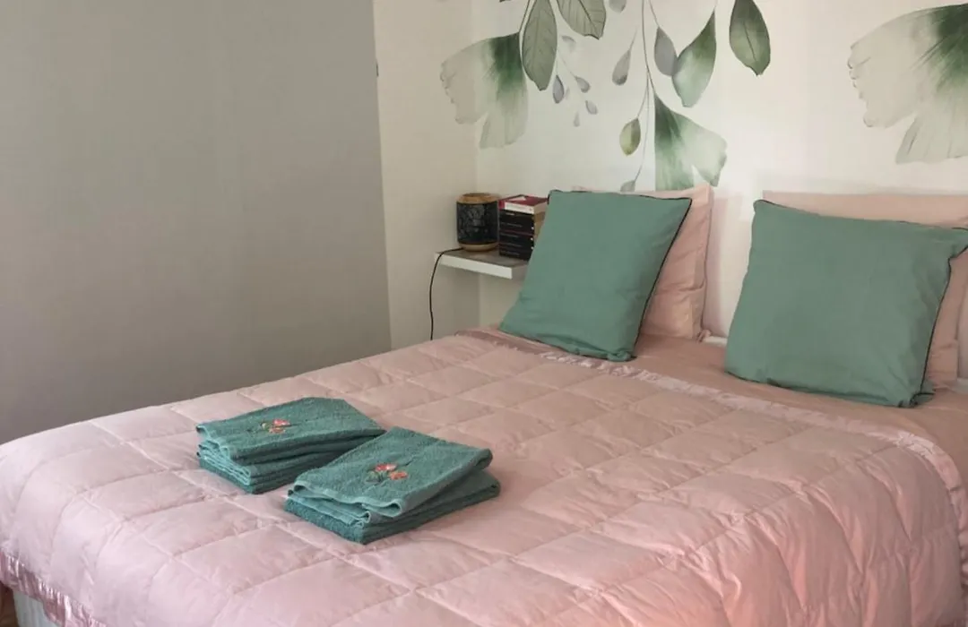 COUETTE et CAFÉ CHEZ ADRIEN-1