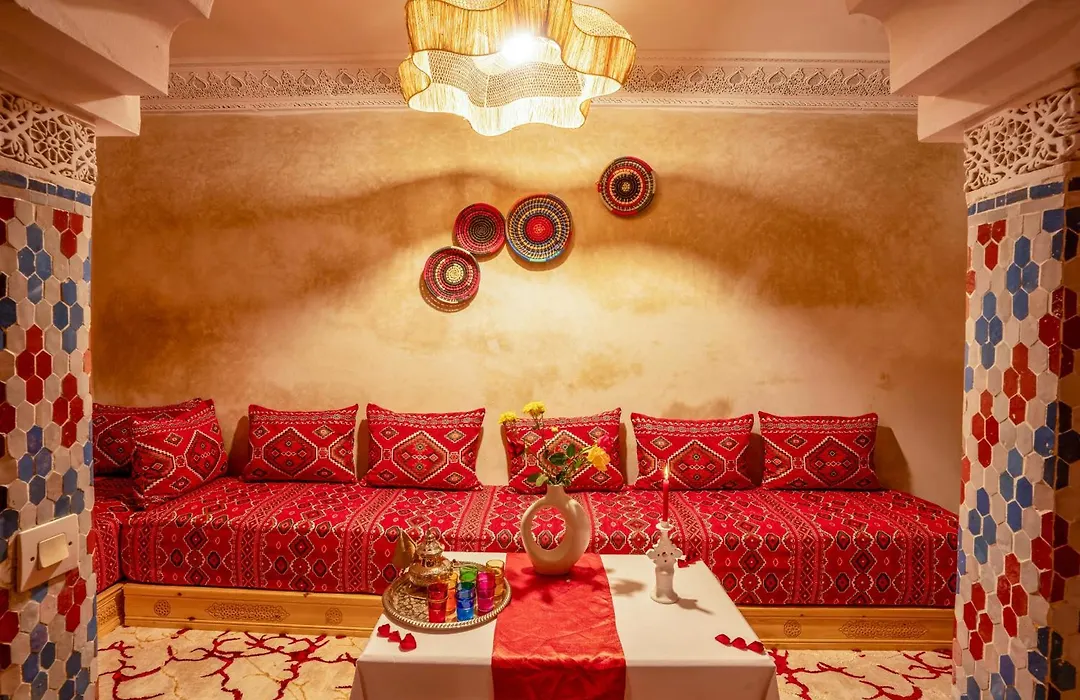 Riad Le Graff Pink-1