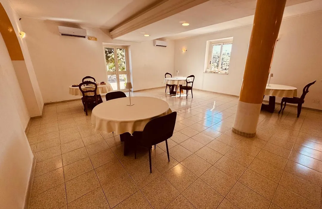 Azienda Agricola Villa Manicone-1