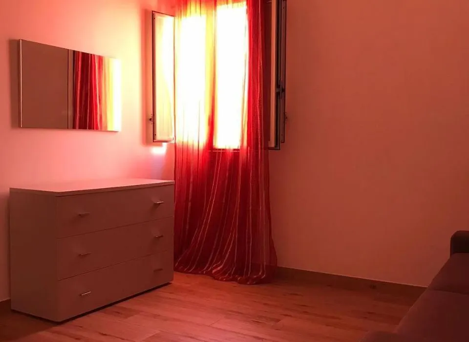 B&B Hollywood - Parcheggio Privato-1
