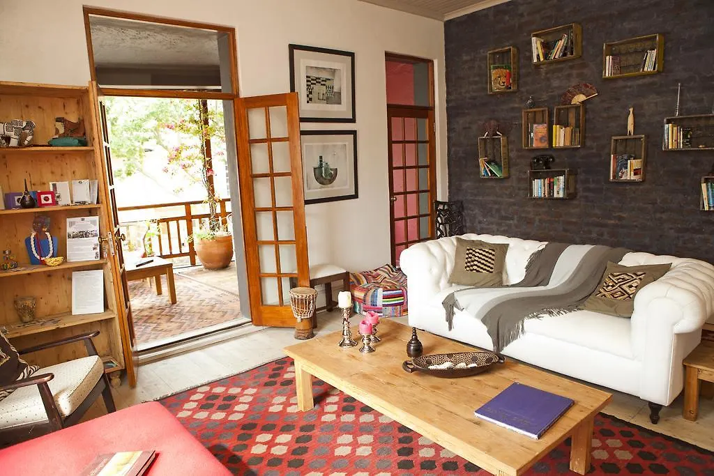 Molo-Lolo House-1