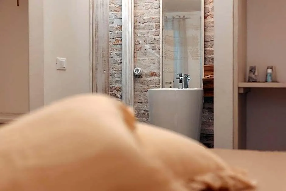 Laguna Suite B&B-1