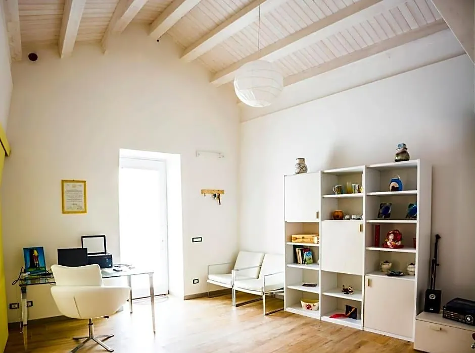 La Casa di Penelope B&B e noleggio bici elettriche-1
