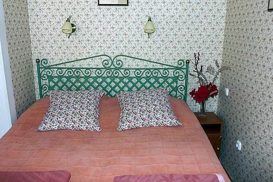 Bellevue Budapest B&B-1
