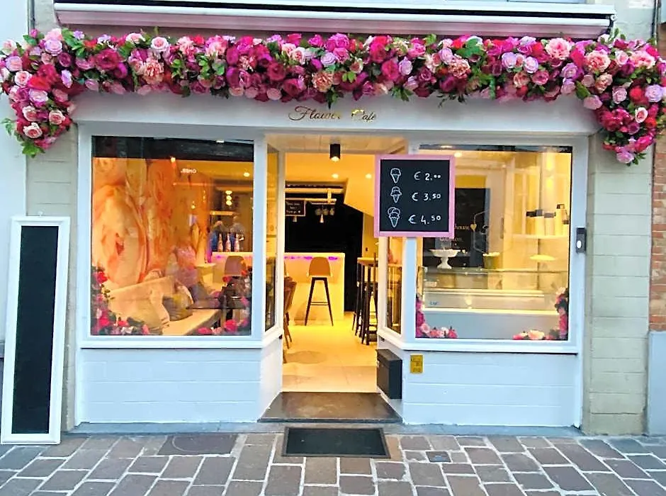 The Flower B&B-1
