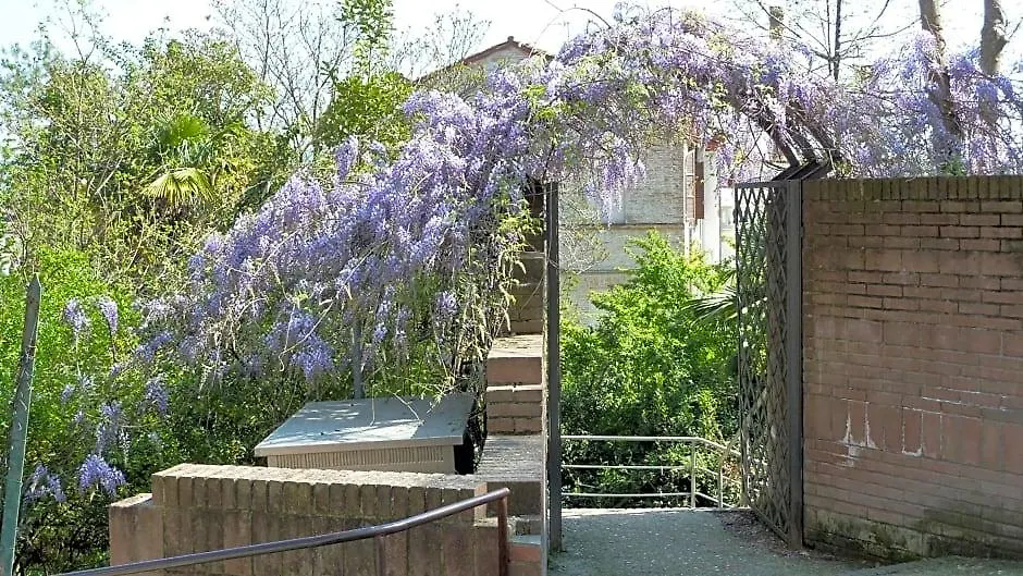 Al Pergolesi B&B-1
