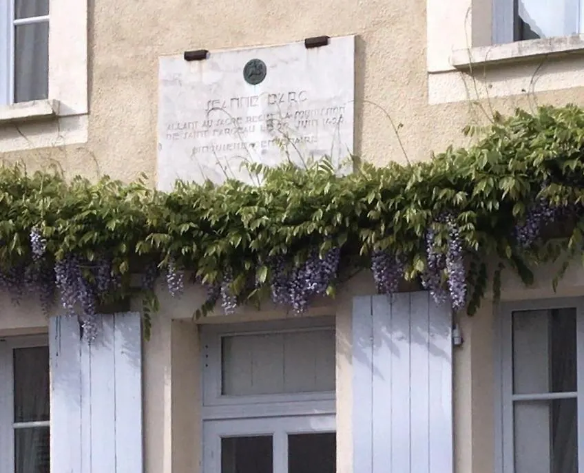 La Maison Jeanne D'Arc-1