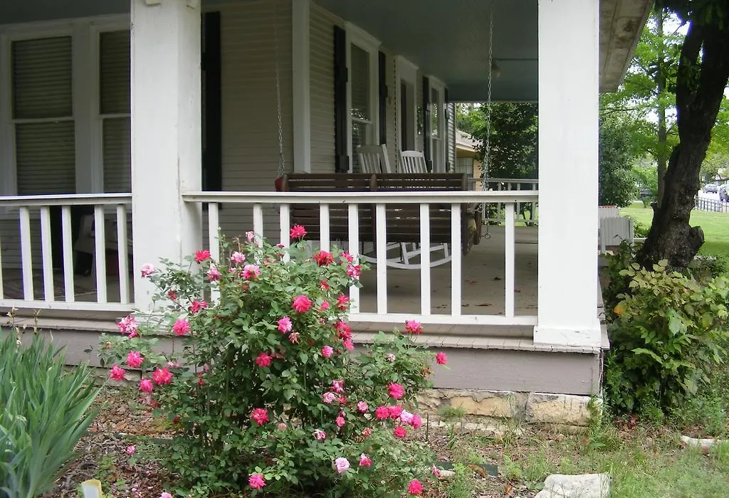 Pricehouseinn-1