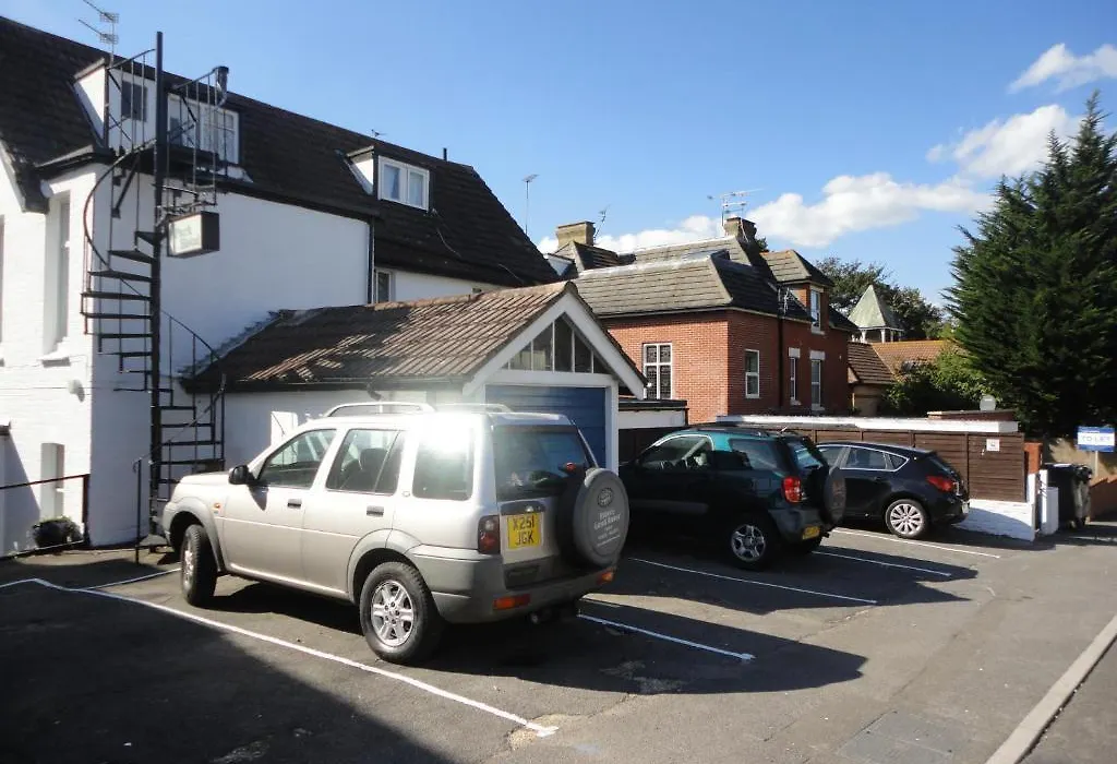 Waves In-1