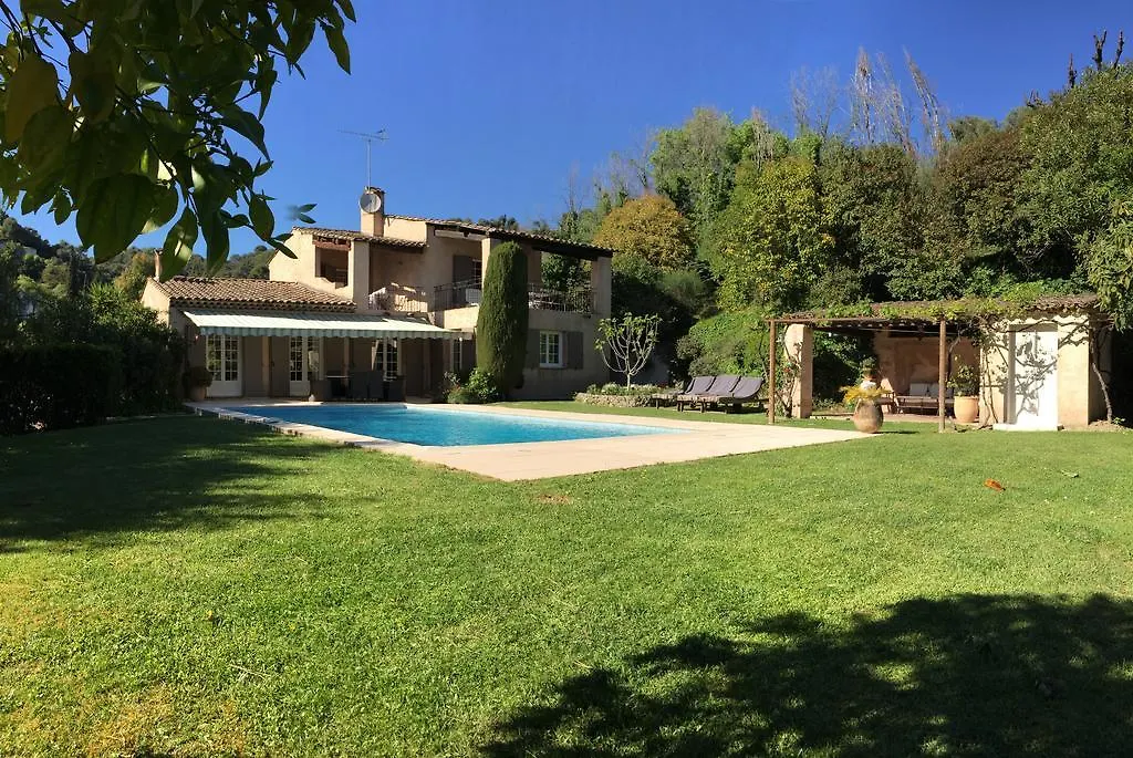 Villa Saint Paul-1