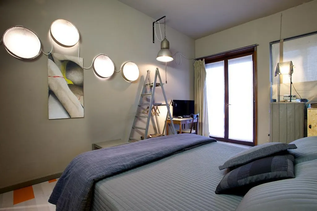 Bed+Art Milano Centrale-1