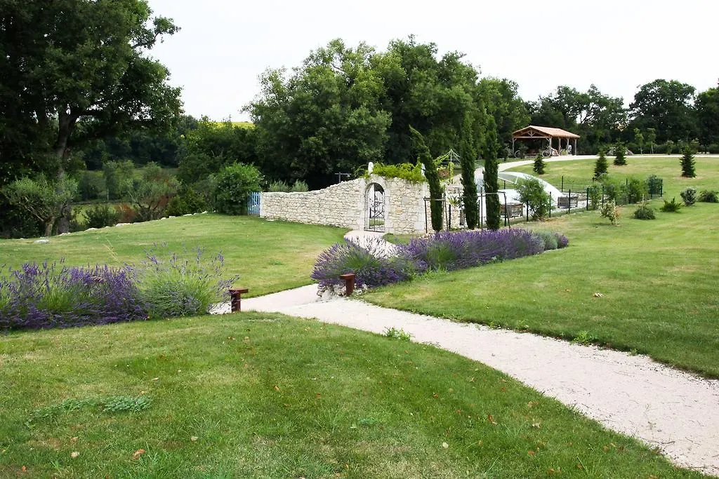 Chambres d'hôtes Domaine de Nazère-1
