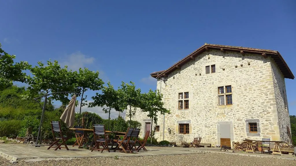 Les Fous Du Village-1