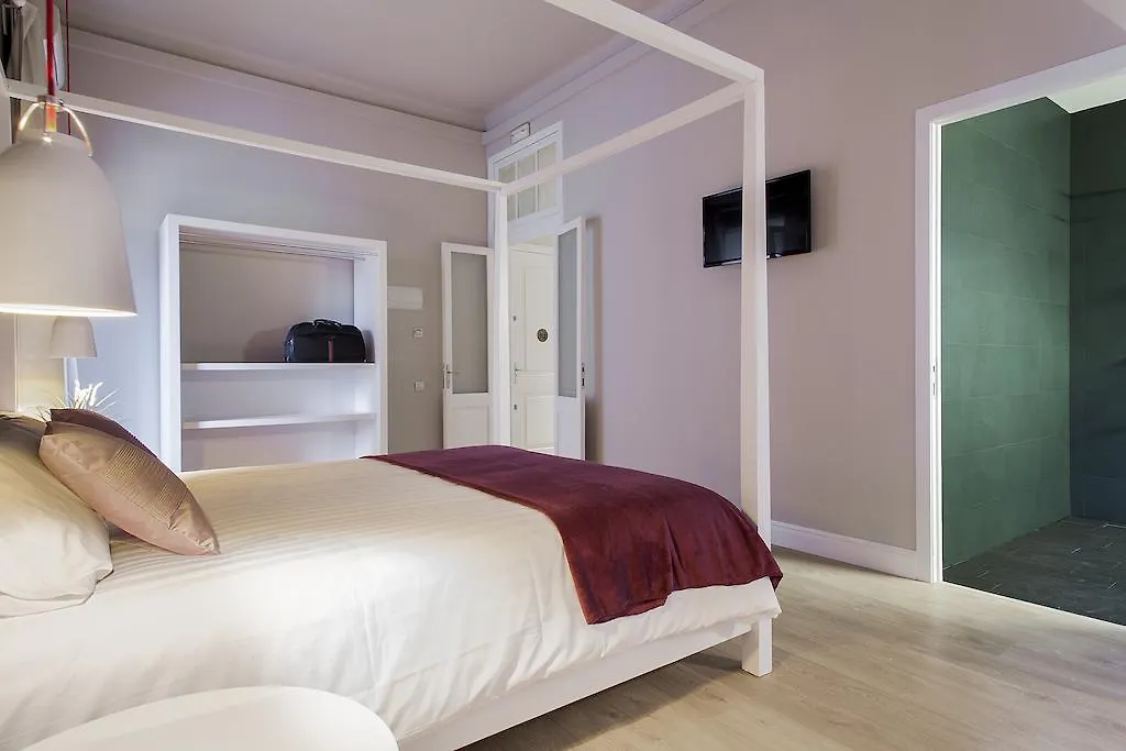 Bachome Gallery B&B-1