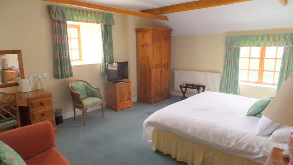 Roade House Hotel-1