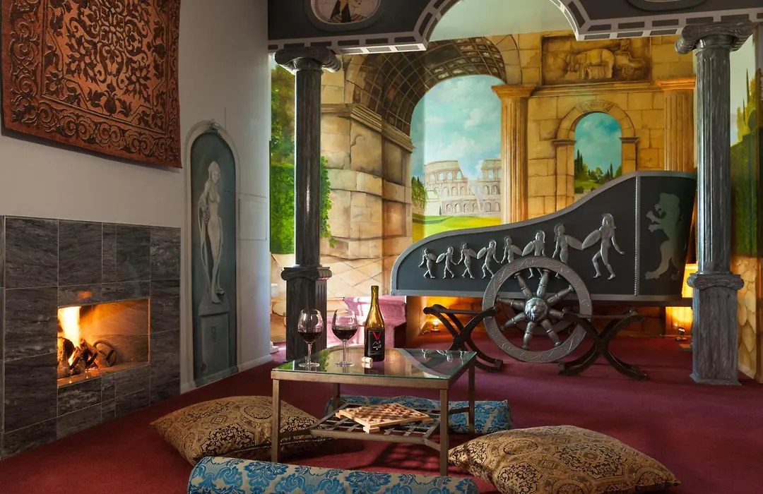 Victorian Mansion Bed And Breakfast Inn-1
