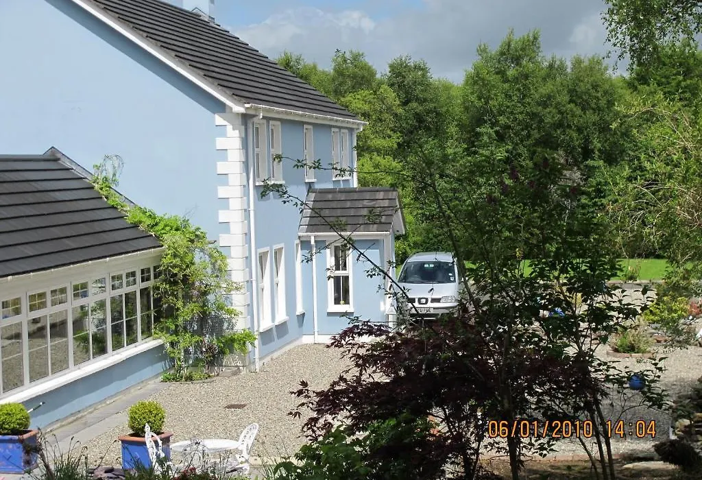 Five Oaks Bed & Breakfast With Free Parking, Tranquil Setting-1