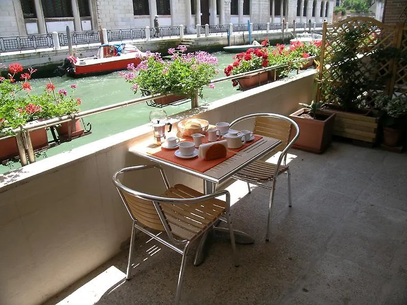 B&B Casa In Laguna-1