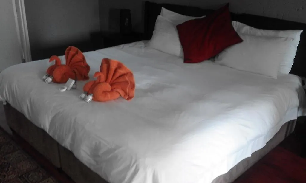 Flamboyant Guest Lodge-1