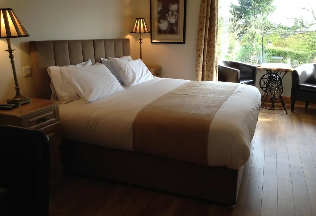 Benbulben Farmhouse B&B-1