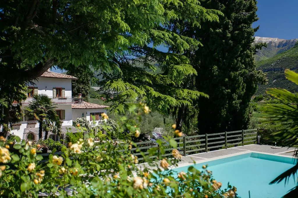 Agriturismo Maso Lizzone-1