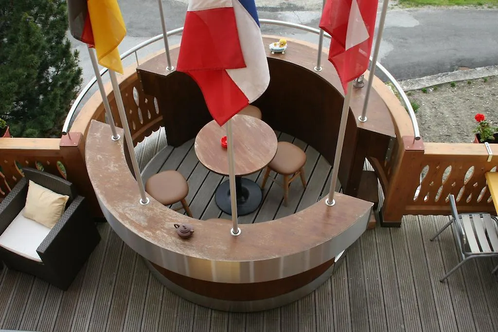 B&B Cafe De La Poste-1