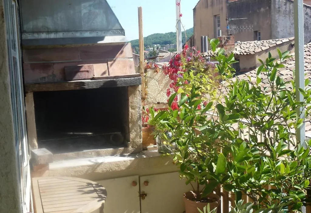 L'Auberge Espagnole - Bed&Breakfast-1