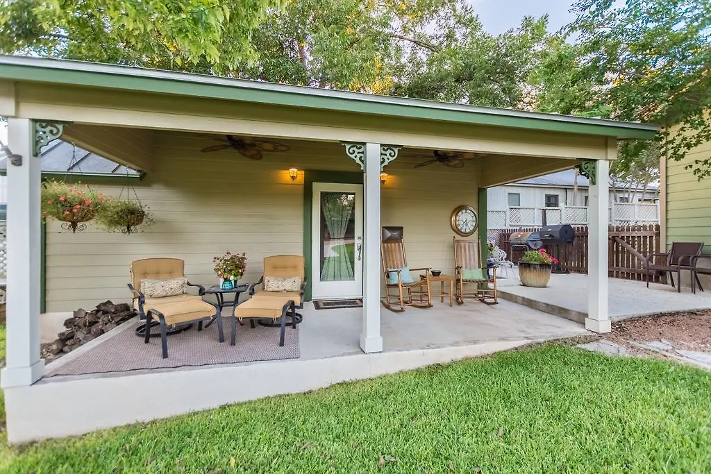 Agape Cottage-1