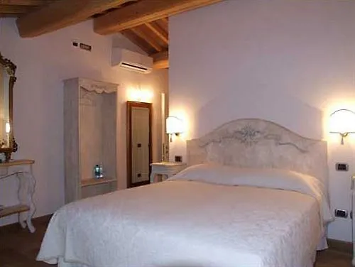 Locanda Lo Scudo-1