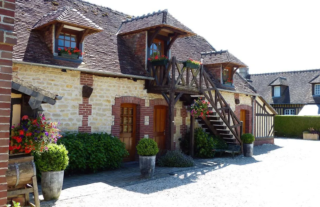 Le Pave d'Hotes-1