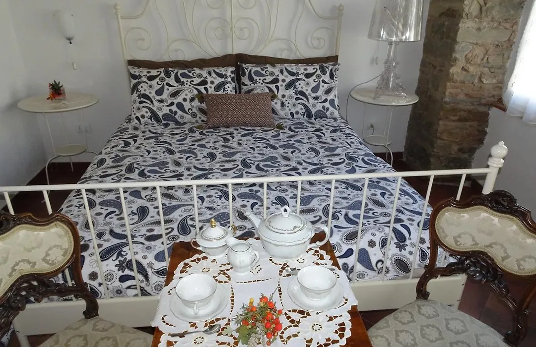 B&B Gens Julia-1