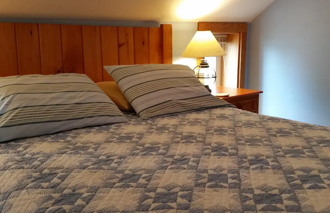Mariaville Lake B & B-1