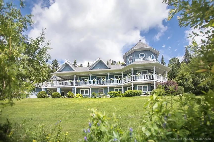 La Maison Bleue du Lac Wallace-1