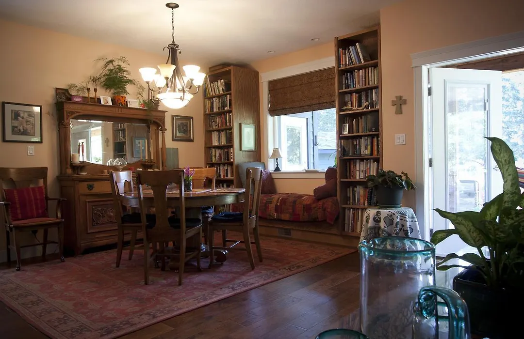 Salmon Point B&B-1
