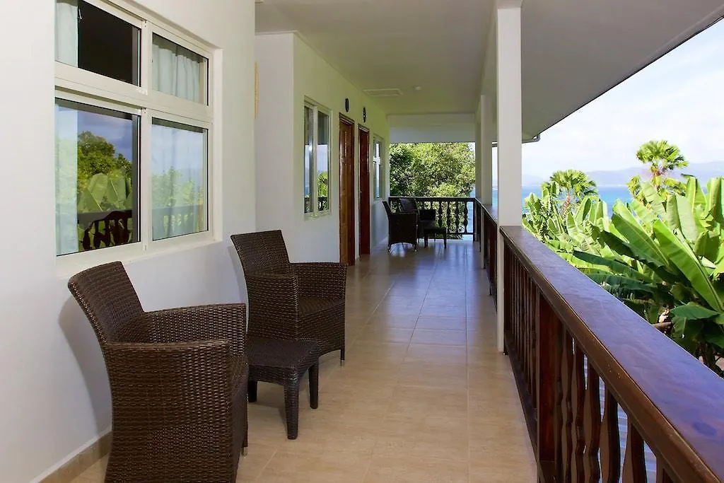 Cote Jardin - Chalets Cote Mer-1