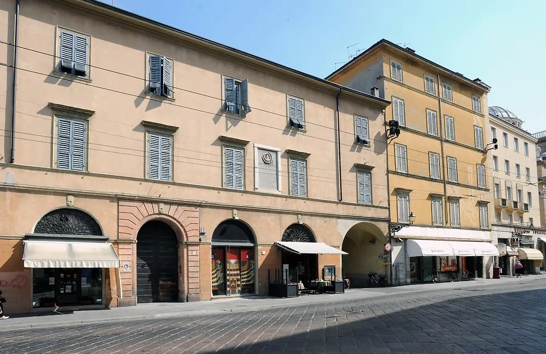 B&B Opera-1