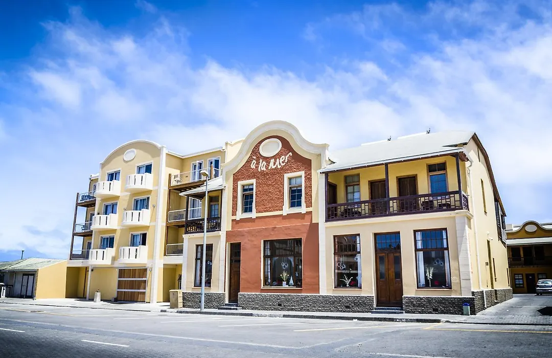 Hotel A La Mer-1