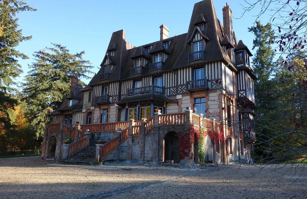 Chateau Mont Suzey-1
