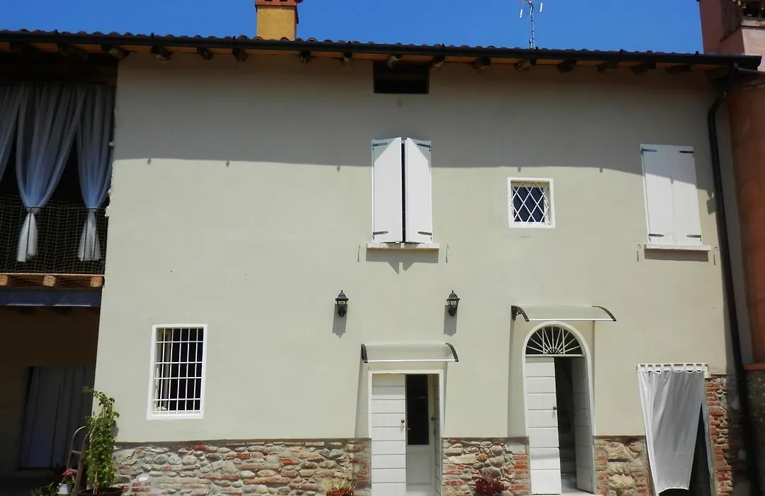 Vicolo Del Nido B&B-1