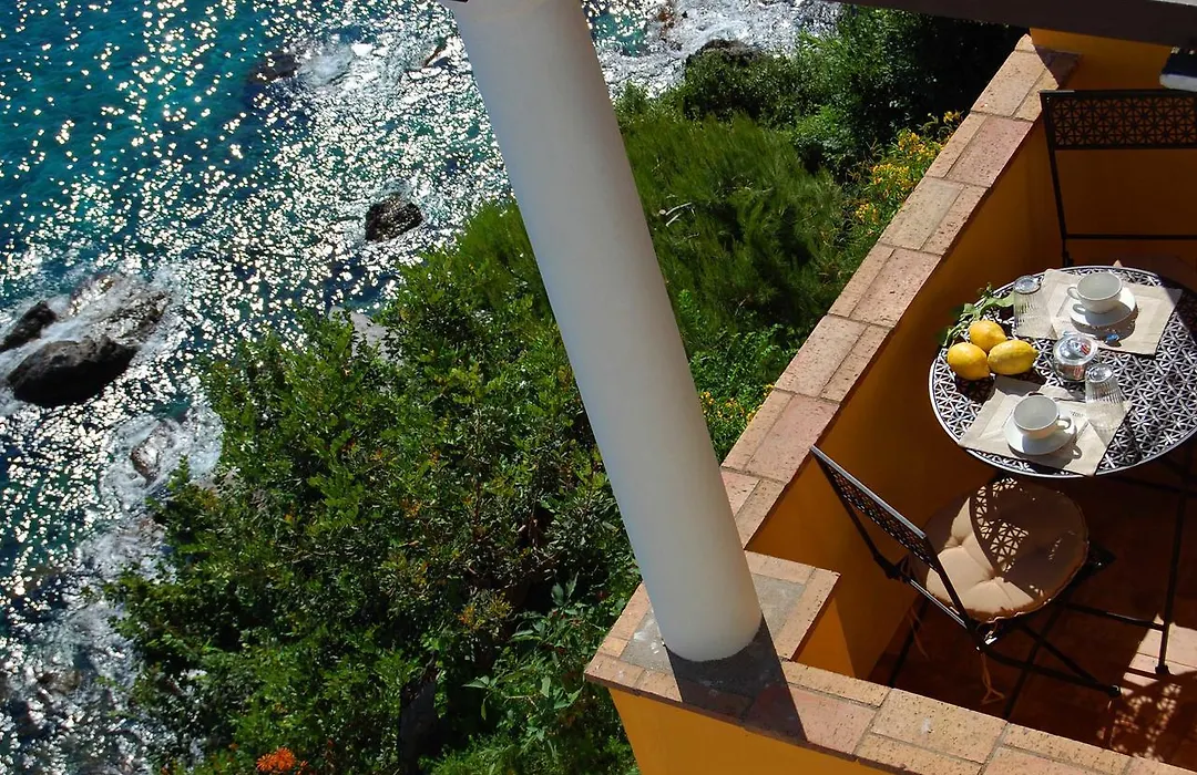 La Terrazza Sul Mare-1