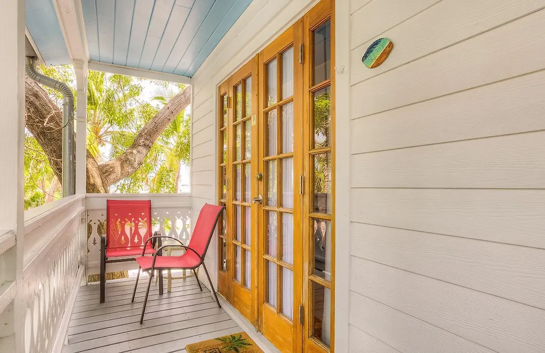 Key West Harbor Inn - Adults Only-1