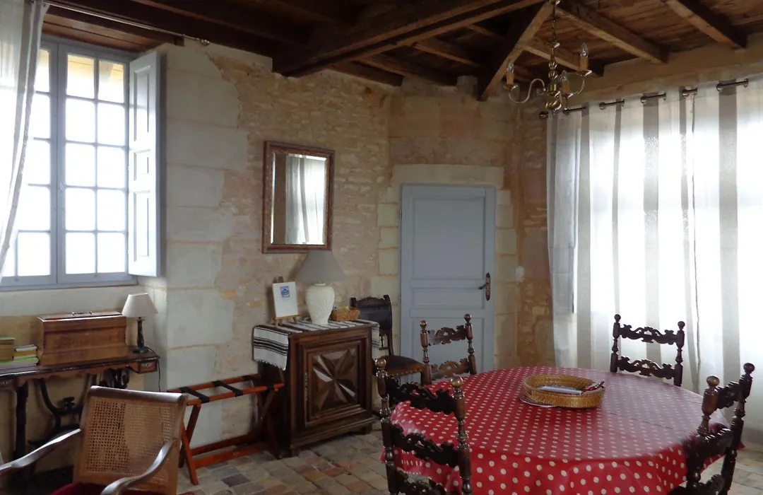 Chateau D'Avanton-1