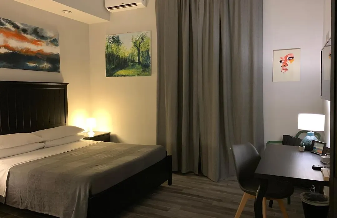 Caio Duilio B&B-1