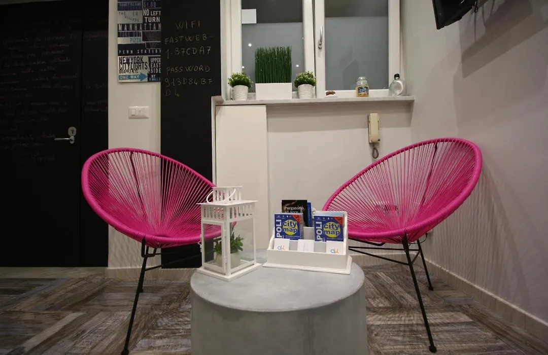 Recia Room-1