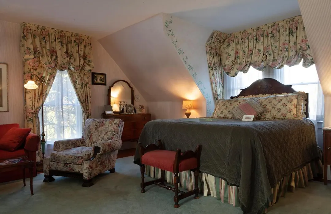 The Bissell House Bed & Breakfast-1