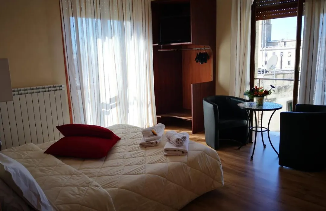 Sant'Oronzo Rooms-1